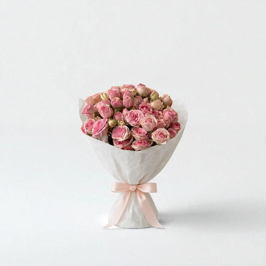 Petite Rose Posy - Forgetmenot