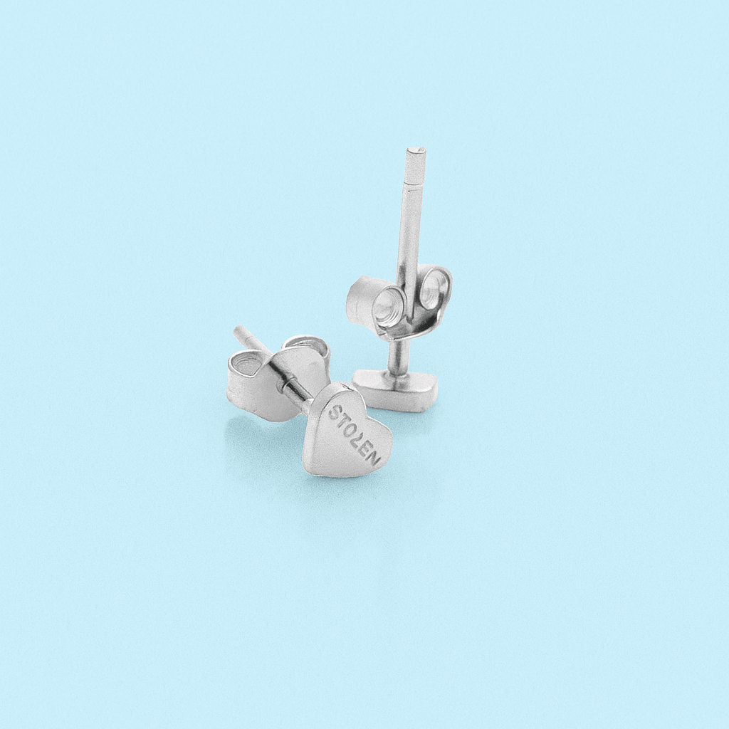 TINY STOLEN HEART EARRINGS - Forgetmenot